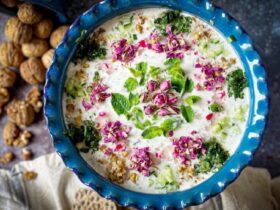 آب دوغ خیار خانگی به روش سنتی