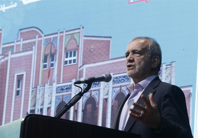 سخنرانی مسعود پزشکیان در نشست نهضت توسعه عدالت آموزشی در مشهد درباره تبعیض و بی عدالتی در مدارس ایران