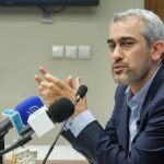 مدنی زاده وزیر پیشنهادی اقتصاد به مجلس است