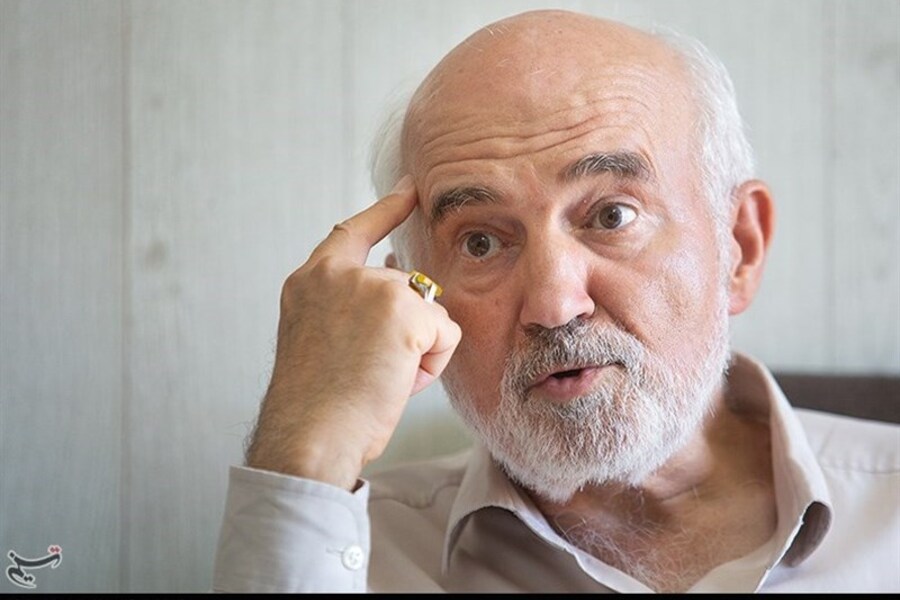 احمد توکلی، عضو مجمع تشخیص مصلحت نظام، در بیمارستان بستری شد