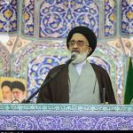 امام جمعه قم: عده ای پیشنهاد ملاقات رئیس جمهور با قاتلان ملت را مطرح کردند اما رهبری قاطعانه در برابر آنها ایستاد