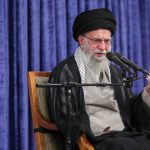 تسنیم: رهبر انقلاب به زودی با مردم سخن خواهند گفت