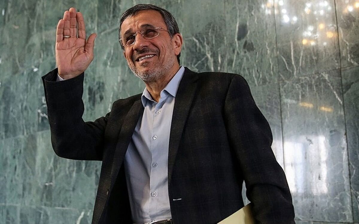 روایتی جدید از انتخاب محسن رضایی به عنوان جانشین محمود احمدی نژاد پس از قهر 11 روزه!؛ واکنش عضو هیئت رئیسه مجلس هشتم به روایت و ادعای امیری فر