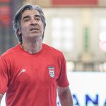 شمسایی: توپ و کفپوش با هم هماهنگ نیستند/ خوشحالم مصدوم ندادیم