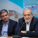 طعنه سنگین پزشکیان به صدا و سیما؛ گفتم به آنان توجه نکنید!
