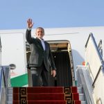 عراقچی در قطر به استقبال پزشکیان رفت + عکس