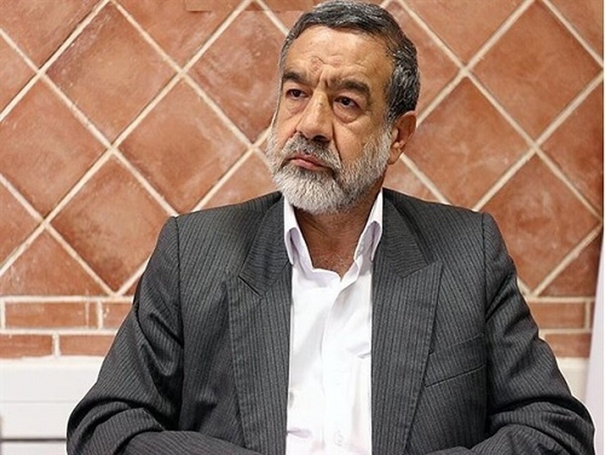 غضنفری: باید توانمندی ساخت سلاح هسته ای را داشته باشیم؛ اگر دشمن از سلاح هسته ای استفاده کند نباید دست مان خالی باشد