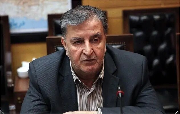 ماجرای تهدید رئیس کل بانک مرکزی برای پول دادن به بابک زنجانی؛ قطعا بابک زنجانی شرکایی در بیرون و درون دستگاه دارد؛ با اعدام او شرکایش خوشحال می‌شدند