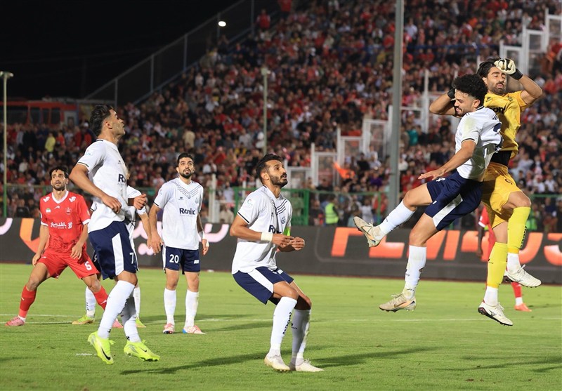 نُقل دهان پرسپولیسی‌ها در این روزها؛ «درویش حیا کن، پرسپولیس رو رها کن» + فیلم