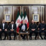 پزشکیان در دیدار تیم ملی کشتی‌: تسلیم‌شدن در وجود ما نیست