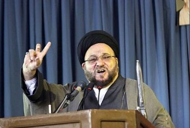 امام جمعه اصفهان: امدادهای غیبی نظام اسلامی را حفظ می‌کند؛ مکانیسم ماشه ابزاری برای ایجاد شکاف در ملت ایران است