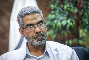 تذکر یک نماینده مجلس به سران قوا؛ اگر سازمان سیا و موساد می‌خواستند عملیاتی انجام دهند قطعا بهتر از عملیاتی که توسط بانک مرکزی انجام می‌شود، نمی‌شد
