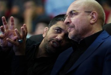 خوش و بش محمدباقر قالیباف با علیرضا دبیر در قاب تصویر