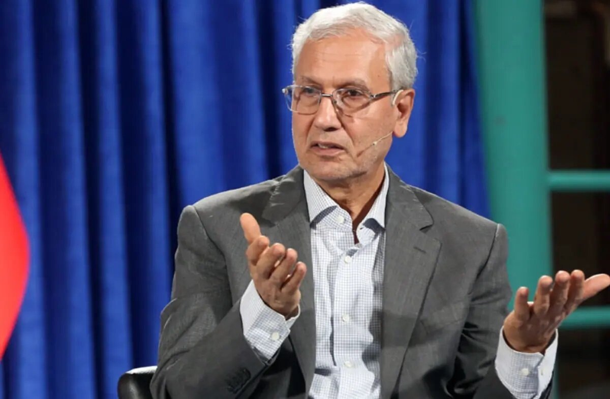 ربیعی: با سیاست های دیروز نمی توان جامعه را اداره کرد؛ مردم را نباید تحریک کرد و به تعارض کشاند؛ سوخت موشک را به رضایت ایرانیان گره بزنیم