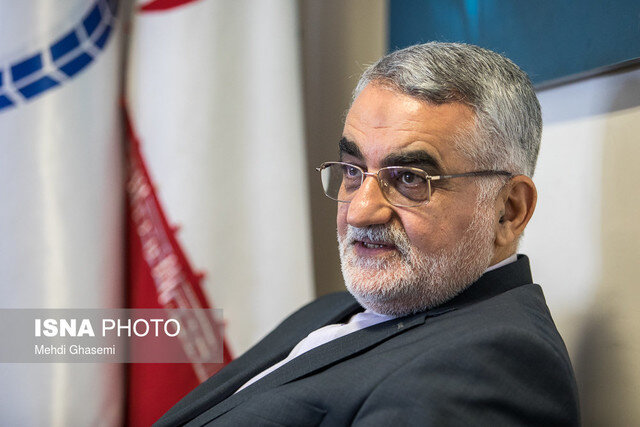 روایت بروجردی از وعده اروپایی ها که انجام نشد؛با فعال شدن اسنپ بک دندانِ طمعِ کار با اروپا و آمریکا کشیده شد