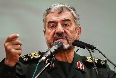 سردار عزیز جعفری: اقتدار دفاعی ما برای حمایت از جبهه مقاومت هم نقشی تعیین‌کننده دارد؛ راهبرد دائمی جمهوری اسلامی، تقویت بازدارندگی در همه ابعاد است