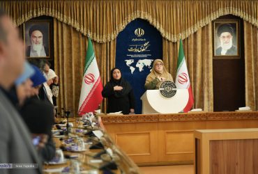 مهاجرانی: دولت تمهیدات لازم برای مقابله با مکانیسم ماشه را درنظر گرفته است؛ دولت به‌خوبی متوجه تغییرات و نوسانات اقتصادی و تأثیر آن بر زندگی مردم است