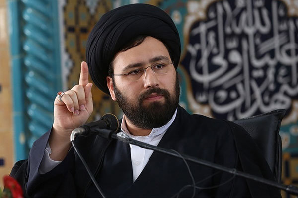 نوه امام (ره):دشمنان را متوجه کنیم که اگر بزنید، می‌خورید؛متکی به شخص نباشیم، مسأله مهم «قدرت بازدارندگی» است