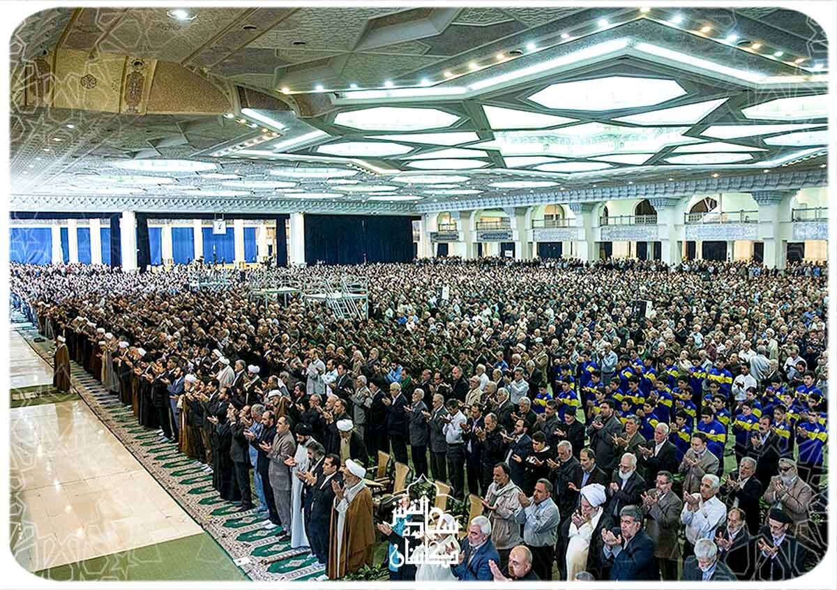 واکنش در نماز جمعه به حمله کاروان صمود با شعار «مرگ بر آمریکا» و «مرگ بر اسرائیل»